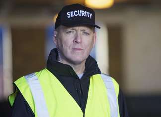 Problem licenciranja službenika obezbeđenja i dalje traje Problem licenciranja službenika obezbeđenja i dalje traje