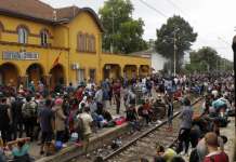 SVAKO MOŽE BITI META: Priliv migranata je realna pretnja po bezbednost regiona Svako može biti meta: Priliv migranata je realna pretnja po bezbednost regiona