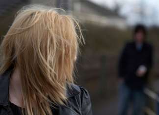 Učinilo vam se da vam je neko za petama? Ne prepuštajte stvari slučaju, naučite mere samozaštite od praćenja Učinilo vam se da vam je neko za petama? Ne prepuštajte stvari slučaju, naučite mere samozaštite od praćenja