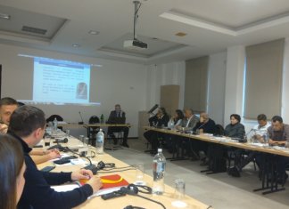 EKSPERTI ZA BEZBEDNOST I ZDRAVLJE NA RADU: Ključ je u prevenciji, znanju i kvalitetnoj proceni rizika EKSPERTI ZA BEZBEDNOST I ZDRAVLJE NA RADU: Ključ je u prevenciji, znanju i kvalitetnoj proceni rizika