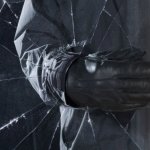 Obična ili iscenirana provala rezidencije hrvatske ambasade u Skoplju? Obična ili iscenirana provala rezidencije hrvatske ambasade u Skoplju?