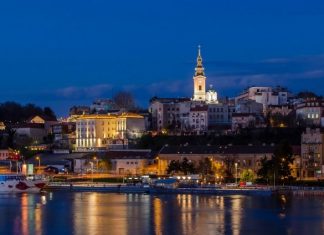 Kako je jedna polomljena klupa svrstala Beograd u najopasnije gradove u Evropi? Kako je jedna polomljena klupa svrstala Beograd u najopasnije gradove u Evropi?