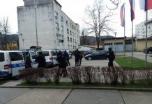 BANJA LUKA: U akciji „Kamel“ uhapšeno šest lica, pronađena droga i oprema banja-luka-u-akciji-kamel-uhapseno-sest-lica-pronadjena-droga-i-oprema