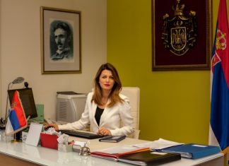 Digitalno opismenjavanje i edukacija u borbi protiv zloupotrebe privatnih podataka na internetu Digitalno opismenjavanje i edukacija u borbi protiv zloupotrebe privatnih podataka na internetu