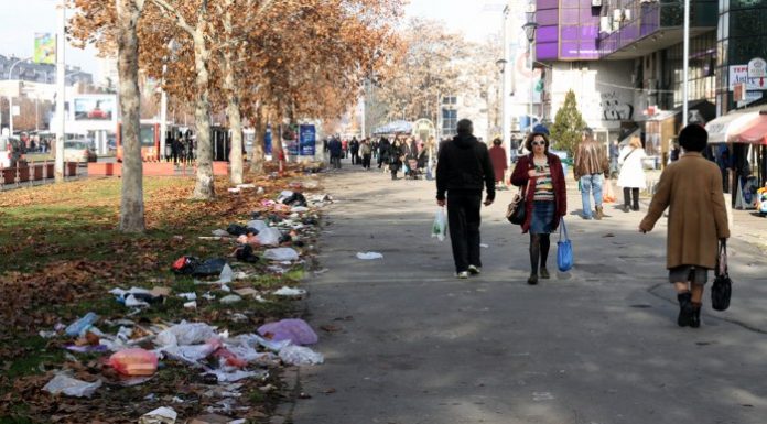 Srbija zvanično zabranjuje upotrebu tankih plastičnih kesa