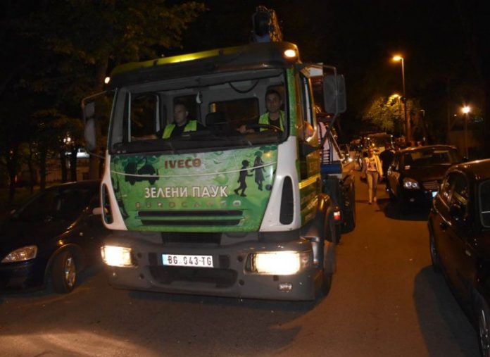 „Zeleni pauk” u akciji: Tokom vikenda uklonjeno 130 automobila!