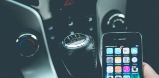 Opasnost od upotrebe mobilnog telefona u toku vožnje