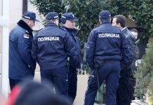 Zašto je kod policijskih službenika povišen rizik od suicida? Zašto je kod policijskih službenika povišen rizik od suicida?