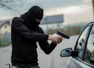 OPREZ: Drumski razbojnik na putu!