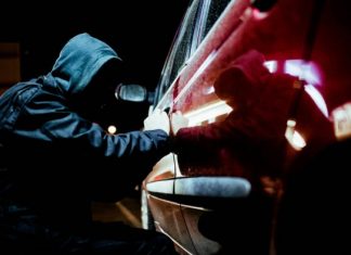 Evo šta treba da znate: Favorizovane metode lopova u krađi vozila! Evo šta treba da znate: Favorizovane metode lopova u krađi vozila!