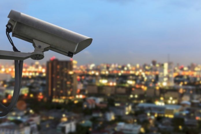 Rusija proširuje upotrebu CCTV tehnologije na javnim mestima: veći broj kamera, prepoznavanje lica, praćenje silueta