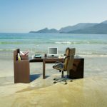 Sajber kriminalci ne odlaze na godišnji! 3 ključna koraka za održavanje bezbednosti tokom letnjih meseci