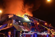 POŽAR U TRŽNOM CENTRU U BLOKU 70: Gorelo je 4.000 kvadrata, više od 127 vatrogasaca borilo se sa vatrenom stihijom!