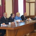 Od školskih klupa do obaveštajnih službi: Kako obaveštajne zajednice stvarno funkcionišu! Od školskih klupa do obaveštajnih službi : Kako obaveštajne zajednice stvarno funkcionišu!