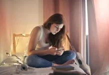 Na klik do susreta ili catfishing-a?