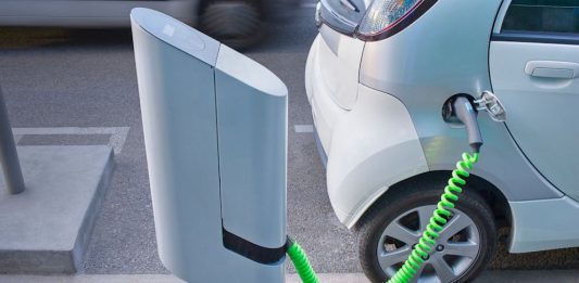 KOLIKO SU BEZBEDNI ELEKTRIČNI AUTOMOBILI?