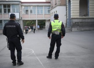 Pojačane patrole i druge bezbednosne mere u zonama škola Pojačane patrole i druge bezbednosne mere u zonama škola