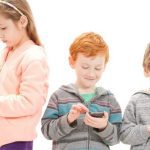 Gde odlaze podaci o lokaciji dece iz aplikacija za praćenje? Sve što roditelji treba da znaju Gde odlaze podaci o lokaciji dece iz aplikacija za praćenje? Sve što roditelji treba da znaju