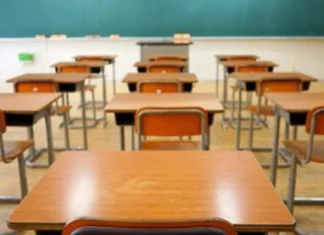 Vrtićima i školama naložena provera bezbednosti: Nejasnoće u vezi sa obavezama i nadležnostima Vrtićima i školama naložena provera bezbednosti: Nejasnoće u vezi sa obavezama i nadležnostima