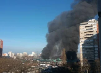 PONOVO IZBIO POŽAR U BOLKU 70: Lokalizovan incident u kineskom tržnom centru PONOVO IZBIO POŽAR U BOLKU 70: Lokalizovan incident u kineskom tržnom centru