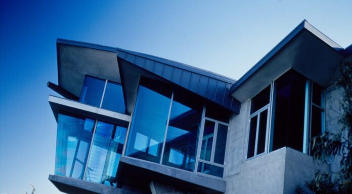 Da li me moja AI kuća prisluškuje? AI već zna kako živimo – pitanje je da li mi znamo kako ona radi Da li me moja AI kuća prisluškuje? AI već zna kako živimo - pitanje je da li mi znamo kako ona radi